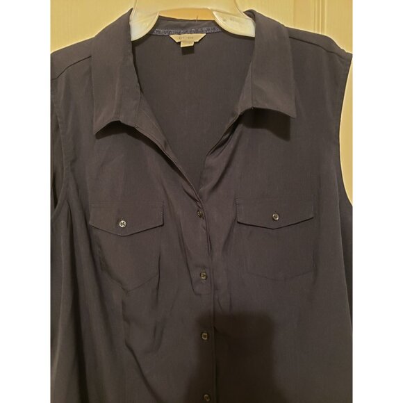 EST. 1946 plus size navy sleeveless, button front blouse, size 22/24W - Picture 2 of 6